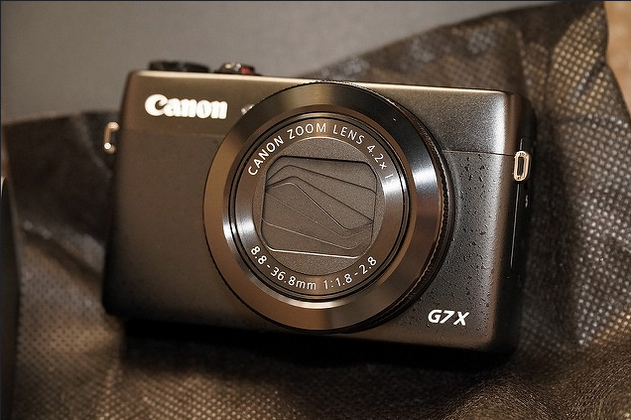 PowerShot G7 X